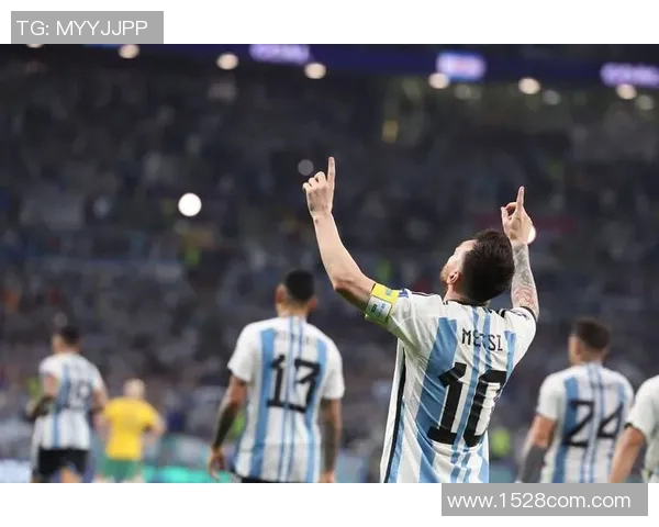 梅西十佳进球解析：揭秘天才球员的巅峰时刻与无与伦比的技术展示