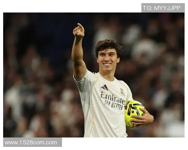 西甲联赛背后:足球产业与经济影响