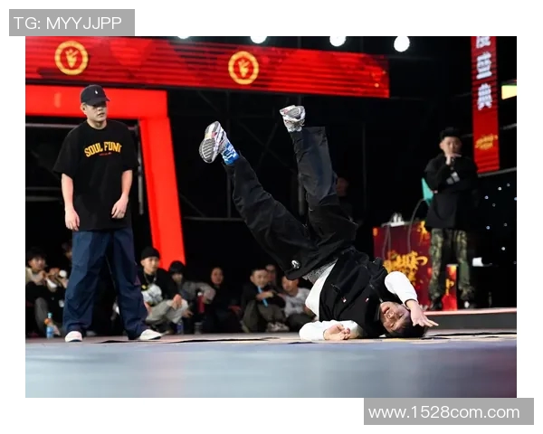 北京街舞队在攀岩联赛中的力量展现与技术分析