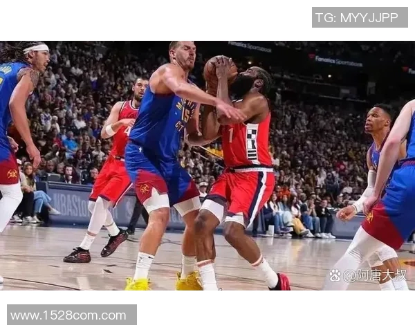 2020年NBA季后赛掘金与爵士第五场激战回顾与精彩瞬间分析